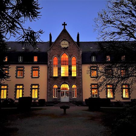 Relais Le Bocage Hotell Pontmain Exteriör bild